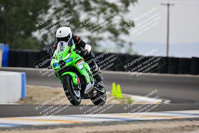 media/Apr-18-2025-TrackDaz (Fri) [[45f5874c44]]/B Group/Session 4 (Turn 6 - Outside)/